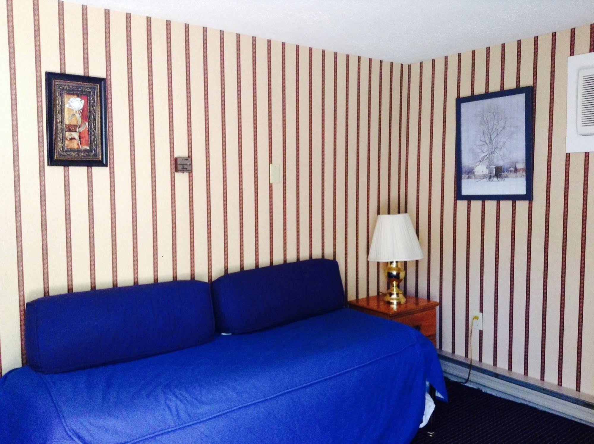 The Villager Motel Bartlett Kültér fotó